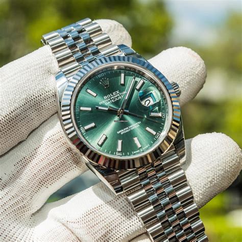 bollino verde cassa rolex|Vendesi Rolex Green Dial Datejust per 15.088.